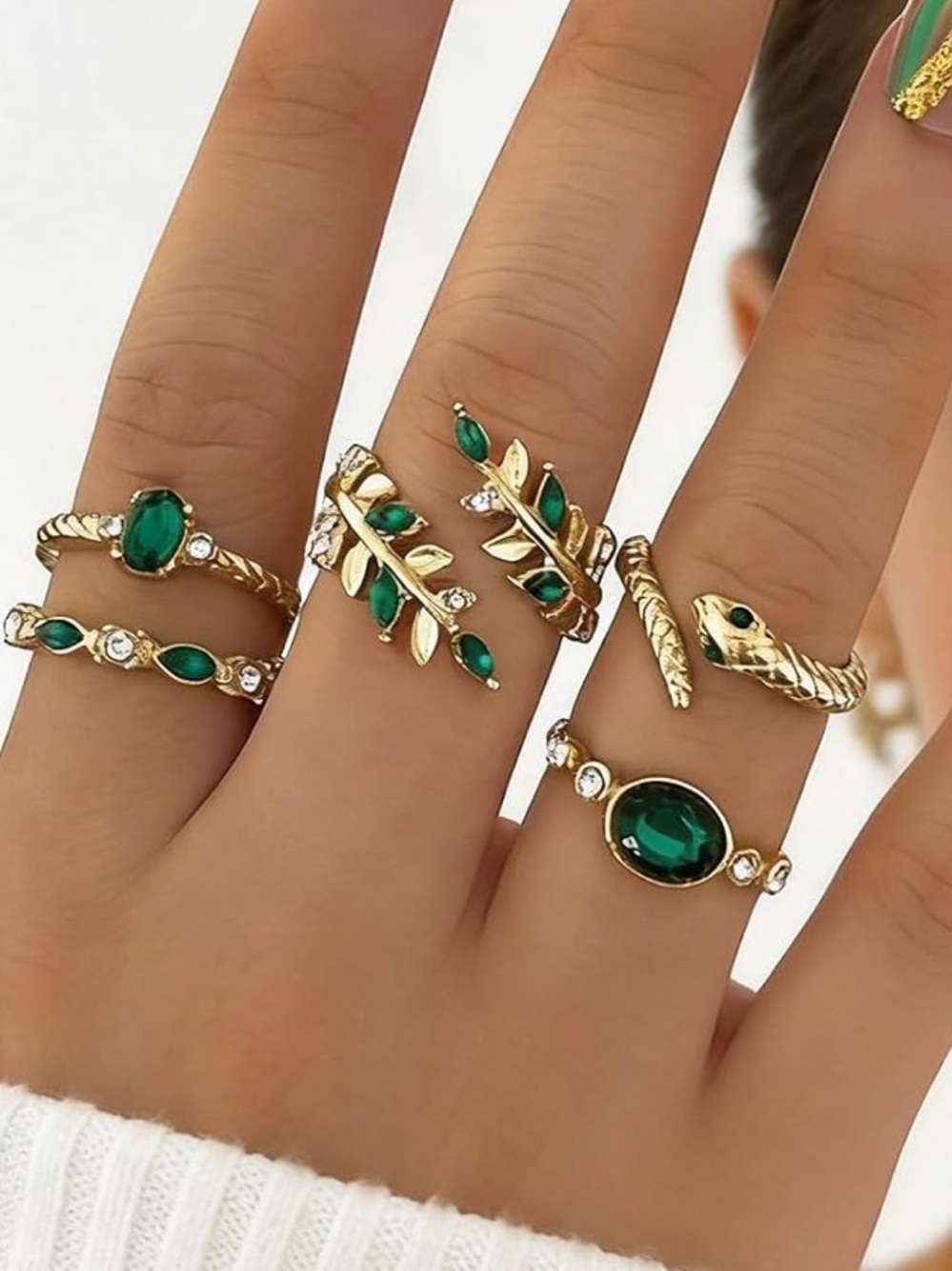 Anthropologie Gold Leaf & Emerald Green Stackable Ring Set - Picture 5 of 6